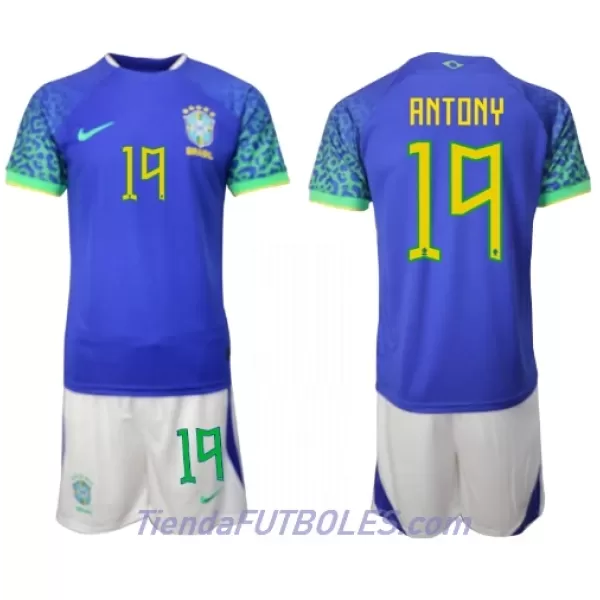 Conjunto Brasil Antony 19 Niño Segunda Mundial 2022