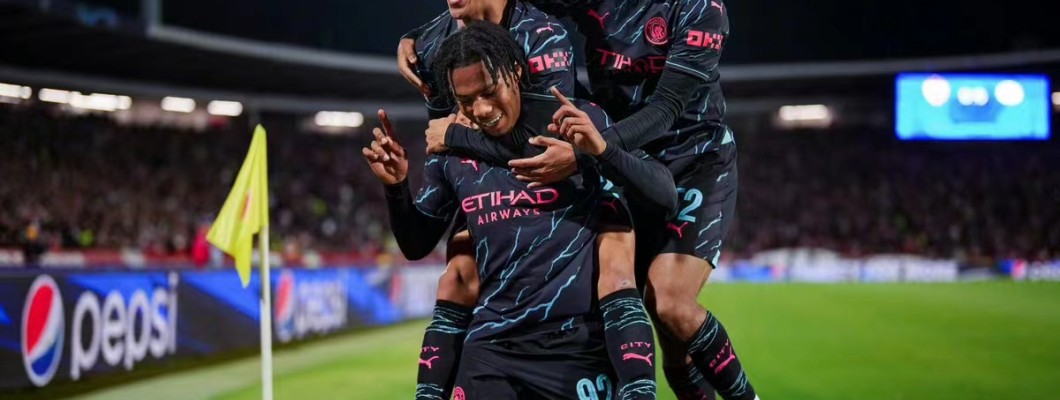 Las estrellas del entrenamiento juvenil del Manchester City brillan en la Liga de Campeones